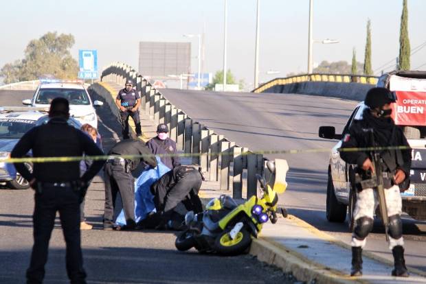 Policía auxiliar muere tras accidentarse en su motoneta en el puente de Joaquín Colombres