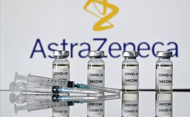 Dinamarca suspende vacuna AstraZeneca por posibles efectos de trombos