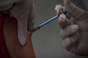 Adulto mayor muere en CDMX tras recibir la vacuna Pfizer