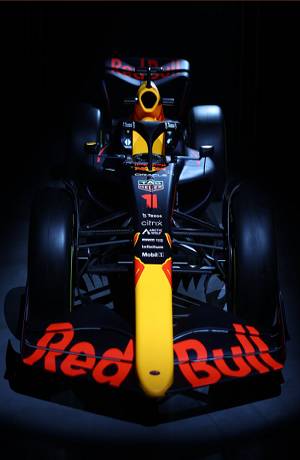 Red Bull presenta monoplaza que conducirán Checo Pérez y Max Verstappen