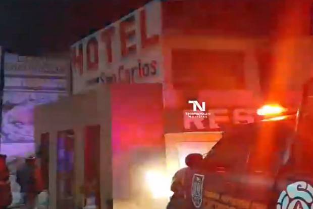 Arrojan artefacto explosivo en hotel de Tecamachalco; una persona resultó herida