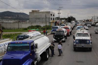 Manifestación de piperos y comerciantes en Amozoc; exigen mayor seguridad