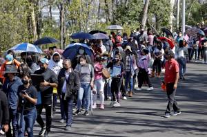 Puebla supera los 500 contagios COVID en un día de la cuarta ola
