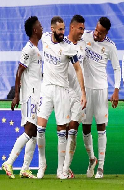 Real Madrid gana con lo justo 2-1 al Shakhtar en la Champions