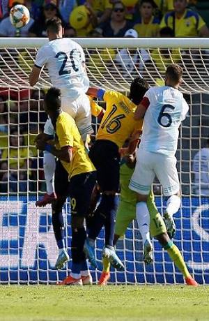 Argentina goleó 6-1 a Ecuador en partido amistoso