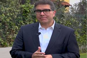 VIDEO: Ríos Piter renuncia a la rectoría de la UDLAP