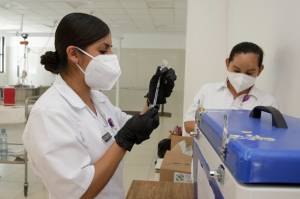Unos 30 mil menores de edad serían vacunados contra COVID en Puebla
