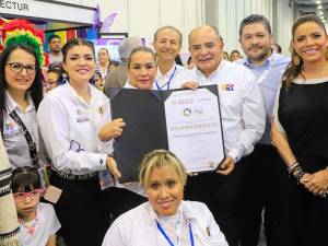 Puebla recibe premio por inclusión turística a personas con discapacidad