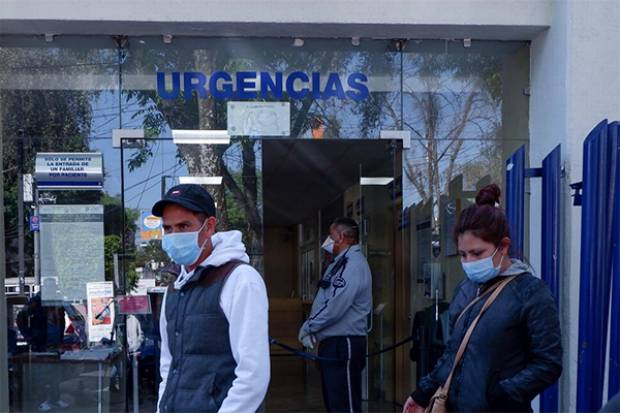 Dos de cada 10 hospitalizados en el país por Covid-19 se infectaron en Puebla