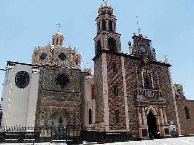 Arquidiócesis reporta daños a cinco imágenes en iglesia vandalizada de Texmelucan