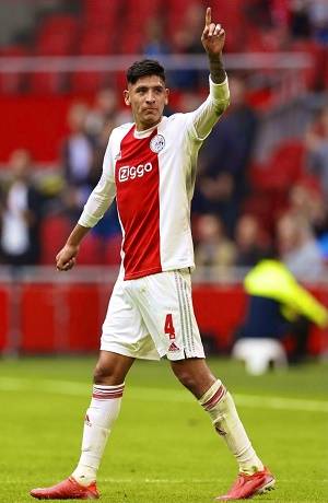 Edson Álvarez anota en goleada del Ajax 5-0 al Vitesse