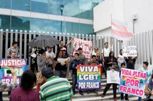 Comunidad LGBTTTI exige a FGE justicia por el crimen de dueño de Bar Franco`s