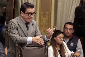 Gerardo Islas pedirá licencia para buscar la gubernatura interina