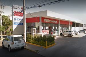 Empistolados atracaron Office Depot de la colonia El Mirador