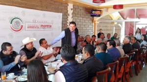 Alcaldes y líderes de la Sierra Norte dan espaldarazo a Alejandro Armenta