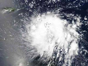 Florida declara estado de emergencia por el huracán Dorian