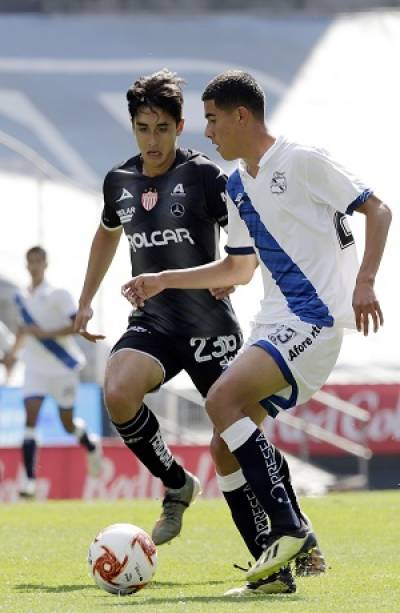 Club Puebla se impone 3-1 al Necaxa en la ida de la final Sub-17