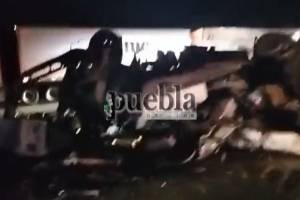 VIDEO: Un muerto deja accidente múltiple en la autopista México-Puebla