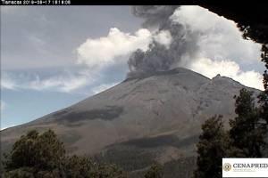 Volcán Popocatépetl registró cuatro exhalaciones; cayó ceniza en Atlixco