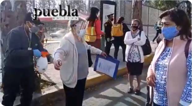 VIDEO. Así amaneció CU para el primer día de vacunación en Puebla