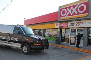 Cuatro asaltantes de OXXO fueron detenidos en Cuautlancingo