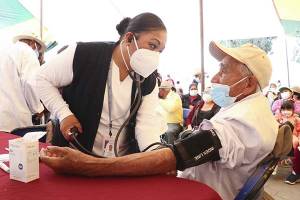 Secretaría de Salud: artesanos de El Seco aprovechan módulo de pruebas de espirometría