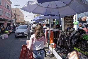 Ofrecen créditos a ambulantes en Puebla Capital
