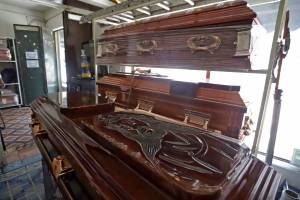 De 3 a 4 cremaciones diarias hace la funeraria que opera frente a IMSS San José
