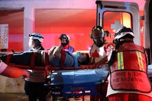 Cruz Roja Puebla simuló sismo y explosión, y certificó a 37 rescatistas