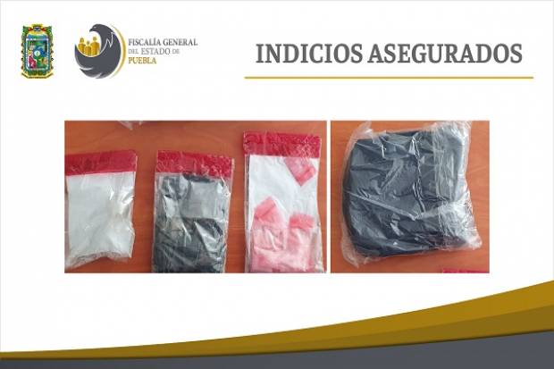 Narcomenudista es atrapado con 96 dosis de droga en el centro de Puebla