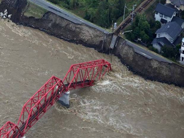 Tifón &quot;Hagibis&quot; deja 35 muertos en Japón