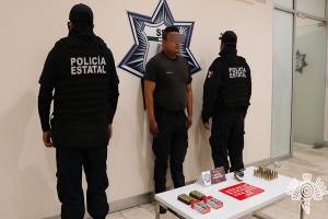 Sujeto con arma de fuego y 150 cartuchos útiles es asegurado en Caxhuacan