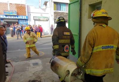 Ahora explotó tanque de gas en la colonia El Águila; tres lesionados