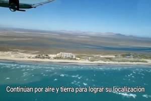VIDEO: Así buscan por aire a poblano desaparecido en Caborca, Sonora