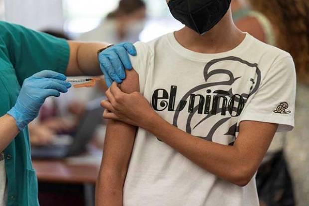 Golpe a AMLO: Tribunal avala aplicar vacuna anti COVID a niños de 5 a 11 años de edad
