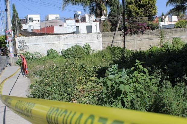 Matan a puñaladas y balazos a un mecánico en Tecamachalco