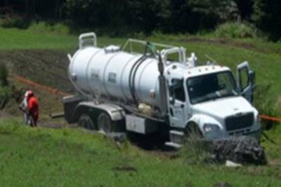 Semar ubicó toma clandestina y 15 mil litros de huachicol en Huauchinango