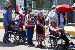 Del 1 al 4 de abril vacunarán contra COVID a todos los ancianos de Puebla Capital