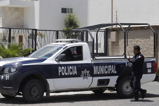 Pseudo policías de Ocoyucan, detenidos por causar trifulca en Lomas de Angelópolis