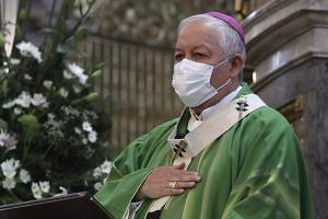 Arzobispo de Puebla llama a dejar de lado la polarización