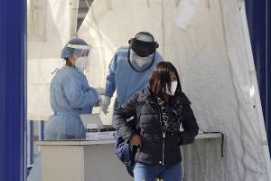 Termina marzo como séptimo mes más bajo de contagios COVID en Puebla: SSA