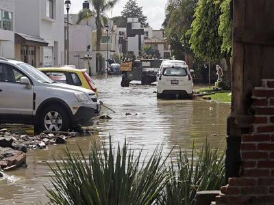 Sin clases tres escuelas de Coronango y San Pedro Cholula por daños por lluvias