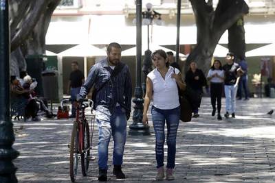 &quot;Sanciones drásticas&quot;, aplicará gobierno de Claudia Rivera a quienes incumplan confinamiento