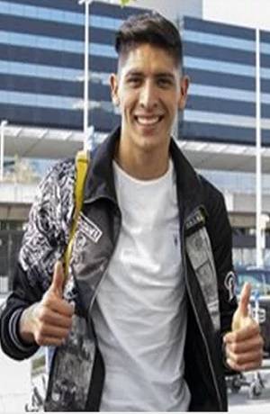 Edson Álvarez será presentado este lunes con el Ajax