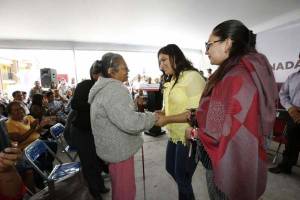 Claudia Rivera y habitantes de Santa María Xonacatepec trabajan Presupuesto Participativo 2019
