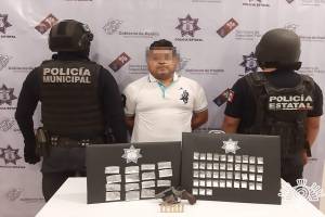Narcomenudista fue detenido en Tehuacán con 57 dosis de droga y arma de fuego