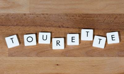 Síndrome de Tourette y cómo tratarlo