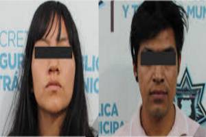 Cayó pareja de asaltantes de taxistas en Puebla