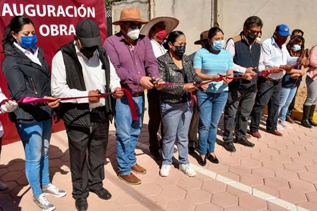 Cuautlancingo: Lupita Daniel inaugura obras en la colonia Nueva Alemania y el Barrio de Nuevo León