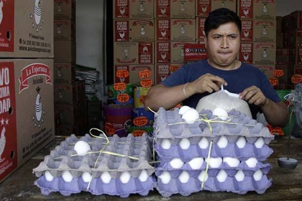 Precio del huevo bajó 50% en Puebla a partir de esta semana
